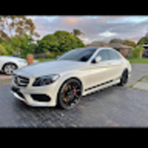 Meet your Posher, Adam